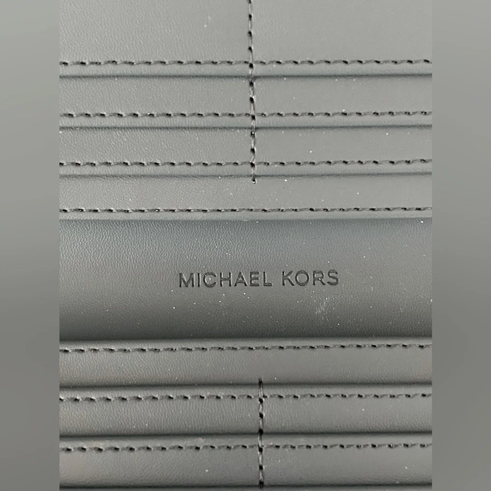 Michael Kors nwt michael